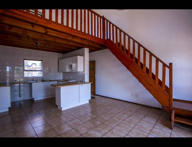 1 BEDROOM DUPLEX TO LET IN ALLEN'S NEK